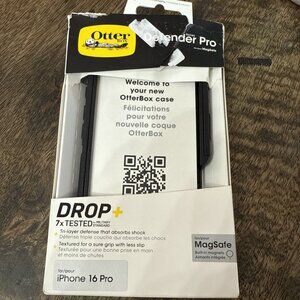 New Otterbox Defender Series Pro for  iPhone 16 Pro Max MagSafe Case Black Color